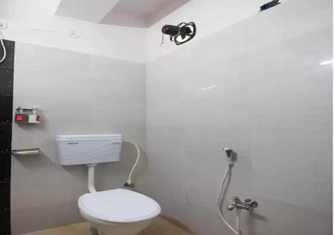Raichur Hotel Santoshi Hometel מראה חיצוני תמונה